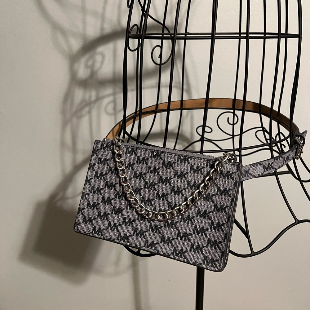 NWT Michael Kors MK Logo Belt Bag with Chain Gray Size L/XL